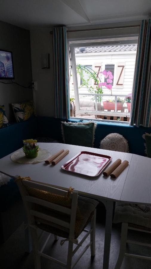 Anne Marie Vous Accueilles Dans Son Logement Familiale Pour 6 Personnes 3 Chambres Confortable Proche D Europa Park A Boofzheim Dans Camping 3 Etoiles Exterior foto